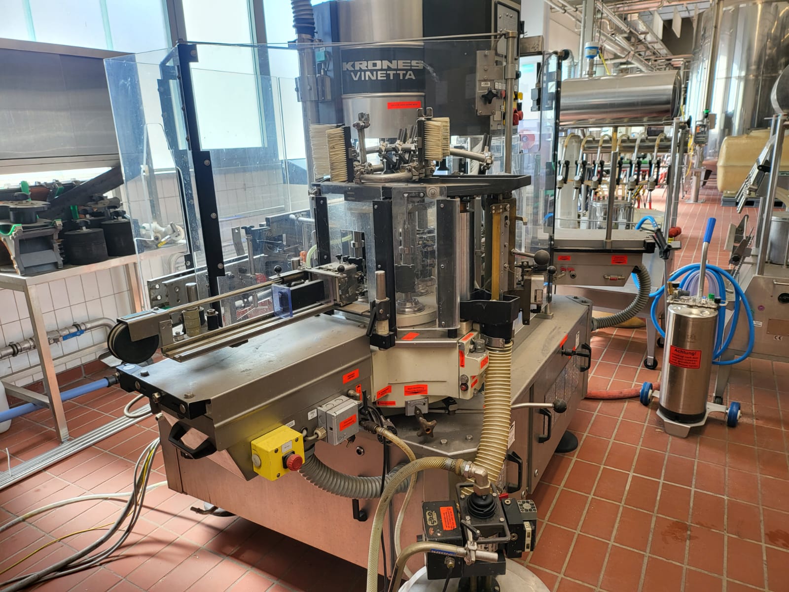 Montageservice an Abfülltechnik